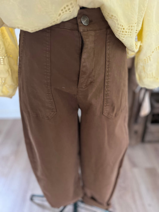 Pantalon Femme Coupe Barrel – Taille Unique | Taille Élastique & Poches Plaquées