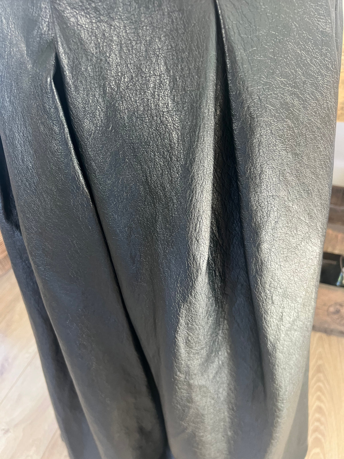 JUPE-CULOTTE SIMILI CUIR – JOHANNA PARIS